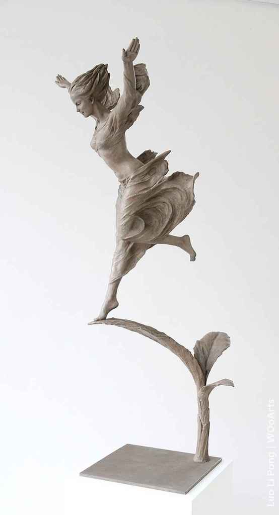 Sculpture by Artist Luo Li Pong