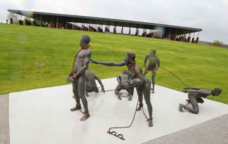 the-national-memorial-for-peace-and-justice-014